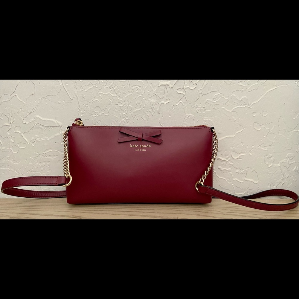 New without tags Kate Spade New York Leather Crossbody ♠️